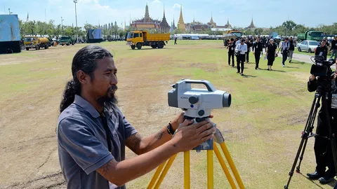 ปิดสนามหลวง1ก.พ.60 ฝั่งด้านทิศใต้ คืนพื้นที่ให้จัดสร้างพระเมรุ