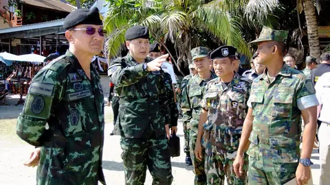 รุกจัดระเบียบบนเกาะเสม็ด ห้ามมีเด็ดขาด กระบองไฟโชว์