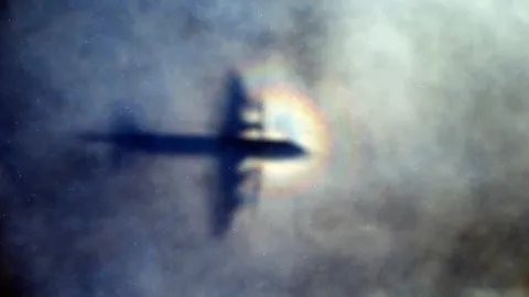 ญาติเหยื่อ MH370 ลุยเอง หาซากเครื่องบินที่หายสาบสูญ