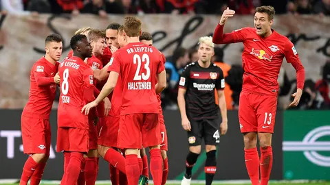 น้องใหม่ไฟแรงเฟร่อ