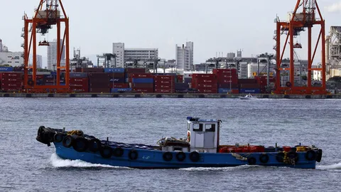 สายการเดินเรือทั่วโลกระส่ำ! เศรษฐกิจฟุบ “ล้มละลาย-ควบรวม” หนีตาย!