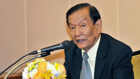 'ทินพันธุ์' อุบแจงเหตุเลื่อนแถลงโชว์ผลงาน สปท. 1 ปี