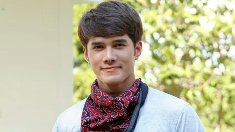 มิกค์ ภูมิใจเล่นละครเทิดพระเกียรติ