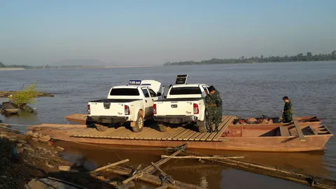 ยึด 2 คัน วีโก้ สีขาว 4ประตู ของโปรดโจรข้ามชาติ ขนลงแพจ่อข้ามโขงไปขาย