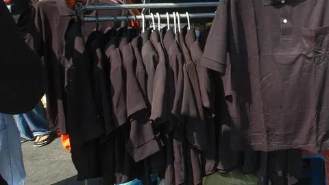 สกัดเสื้อดำคุณภาพต่ำเต็มตลาด