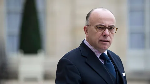 ฝรั่งเศสตั้งรมต.มหาดไทย เป็นนายกรัฐมนตรีแทนมานูเอล วาลส์