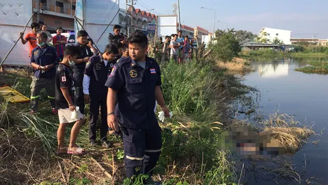 หนุ่มนิรนามแว้นหลุดโค้ง ถ.พานทอง-พนัสนิคม ชนเสาไฟคอหักดับคาที่