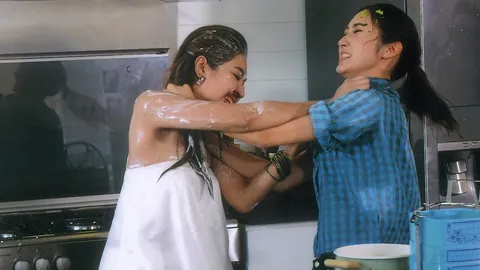 'ยีน&มิ้น' ตบกันเละ! 'เติ้ล' ออกโรงเป็นกรรมการ