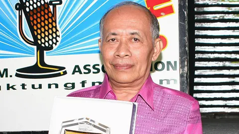 สิ้น 'ครูลพ' ศิลปินชาติ สดุดีผลงานเพลง ปอดติดเชื้อวัย77