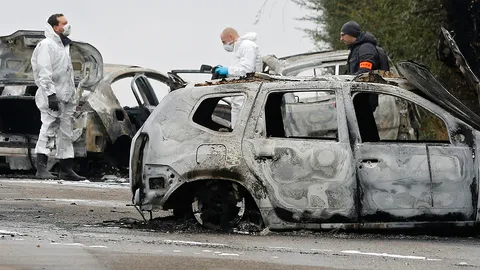 อุกอาจมาก! 4 โจรปล้นทอง 70 กก. กลางทางหลวงฝรั่งเศส