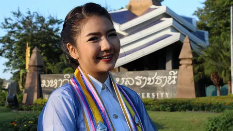 ปลื้มสาวจบป.ตรี2ใบ คว้าเกียรตินิยมอันดับ1