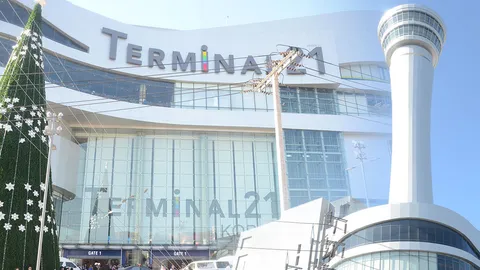 เปิดแล้ว 'เทอร์มินอล 21' แลนด์มาร์กใหม่โคราช' บันไดเลื่อนยาว-หอคอยสูง