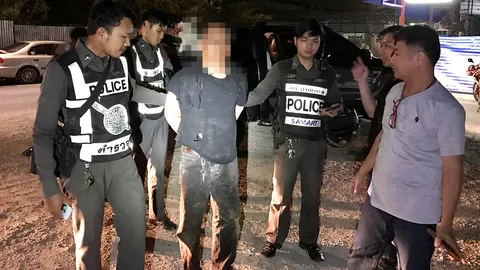 เหลือเชื่อ! ชายตาบอด 2 ข้าง ตกเป็นผู้ต้องหา แทงเจ้าของตลาด ดับ1 เจ็บ3