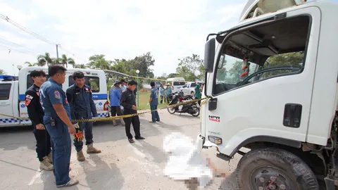 สลด นศ.สาวปี1 ราชภัฏพิบูลสงครามขี่จยย.ไปซ้อมละคร คนงานพม่าขับ6ล้อชนดับ