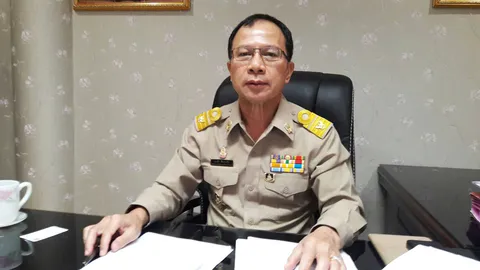 สพม.24 กาฬสินธุ์ เร่งสอบผอ.ฉาว 2 โรงเรียนโกงเงินเด็ก-ทำน้ำดื่มขายนร.