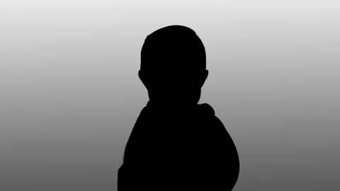 เด็กน้อยวัย 2 เดือน คล้ายตับแตกตาย ตร.เค้นสอบพ่อแม่วัยรุ่น บอกไม่รู้