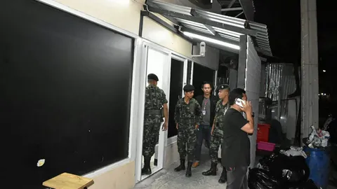 รรท.ผบก.น.2 แจง ตร.ในพื้นที่ บุกจับบ่อนซอยเสือใหญ่ ทหารภาพเก่า