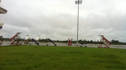 เกาะติดน้ำท่วมใต้ : สะพานเบลีย์กม.386ใช้ได้พรุ่งนี้ ปิดสนามบินนคร2 วัน