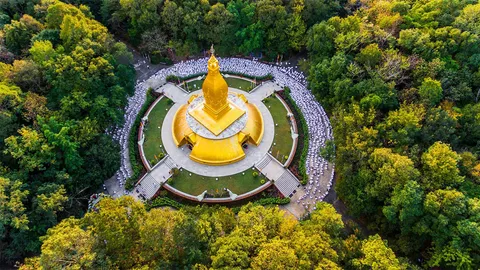 ศิษยานุศิษย์นับหมื่น ปฏิบัติธรรมถวายเป็นอาจาริยบูชา รำลึกหลวงปู่ชา