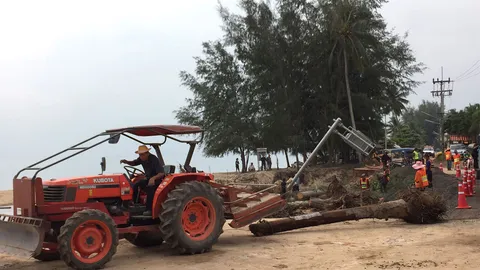 ทหาร-ทล.-ปภ. ร่วมบิ๊กคลีนนิ่ง ช่วยหาดบ้านกรูด กลับมาสวยงามดังเดิม 