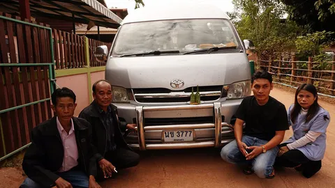 รถตู้ผีจ้าง ยืนยันไปจริง! นั่งกันเงียบกริบ คอหวยแห่เล็งทะเบียน ตอง 7 