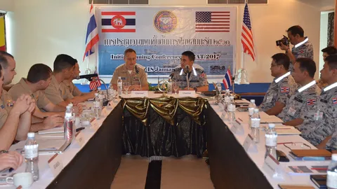 กองทัพเรือไทย-สหรัฐฯ ร่วมวางแผนฝึกผสม 'CARAT2017'