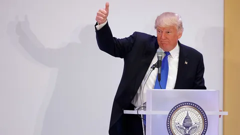 ทรัมป์ตื้นตัน  เตรียมสาบานตน ปธน.ใหม่ ระดมตร.หลายพันคุมเข้ม กันม็อบ