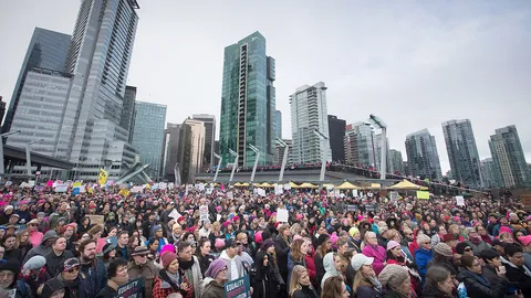 ไล่ 'ทรัมป์' ลามหนัก ดีซี-ม็อบ5แสน เจ้าตัวด่านักข่าวไม่ซื่อสัตย์ที่สุด