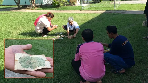 น้ำท่วมบางสะพาน ซัดกลองวัดมาอยู่ริมถนน-ยาย 74 เจอธนบัตรเก่า ฝังโคลน 