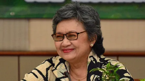 พาณิชย์ สั่งสอบ 'รองอธิบดีมือฉกภาพ' ให้เสร็จภายใน 2 วัน ยันไม่มีช่วย