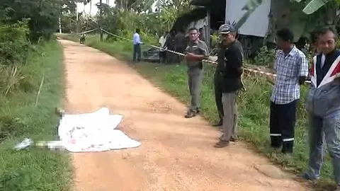 เหี้ยม! ฟันคอหนุ่มใหญ่สงขลา หวิดขาด ตายสยองบนถนนลูกรัง