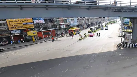 ปิดแยกบางพลัดฝั่งละเลน ทำรถไฟฟ้าช่วงข้ามแยก 