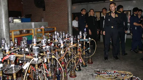 สคบ.สนธิกำลังตร.-ทหาร บุกค้นร้าน 'ทิปซี่ บีเคเค' ลอบขายบารากู่