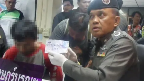 รวบหนุ่ม ใช้ปืนปลอมจี้ชิงเงิน 2.8 แสน แบงก์กสิกรฯ บิ๊กซีราษฎร์บูรณะ 