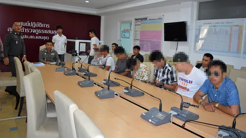 6 โจ๋-คนขับรถตู้ มอบตัวยำ ‘วิศวะ’