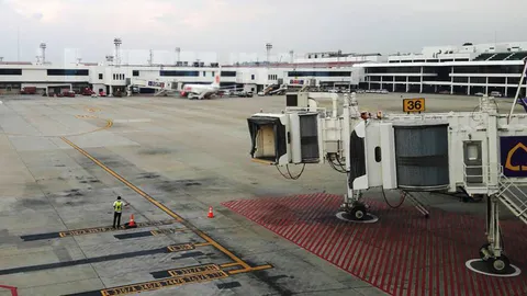 ลุ้นอีกเฮือกปลดธงแดงไอเคโอ หวัง พ.ร.บ.การบินใหม่หนุนผ่านมาตรฐานการบิน