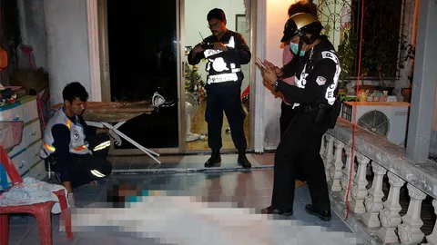 สาวทอม ม.3 ประชดแฟน ผูกคอดับคาบ้าน ยายช็อก ไปช่วยหลานรักไม่ทัน 