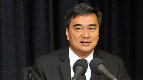 'มาร์ค' ชี้ปมโรงไฟฟ้าฯ ดักทางปักธงล่วงหน้า ทำ EHIA ไร้ประโยชน์