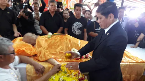 ‘หลวงปู่น่วม’ เกจิดังเมืองสุพรรณฯ ละสังขาร สิริอายุ 94 ปี 74 พรรษา