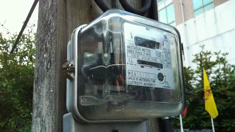 รัฐส่งสัญญาณให้ทำใจรับค่าไฟแพง