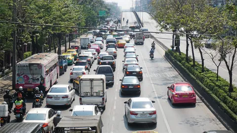 ปรับจราจรแยกถนนวิทยุ ช่วงเร่งด่วนเช้า-เย็น รับมือปิดสะพานไทย-เบลเยี่ยม