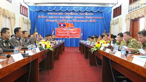 ประชุม ตร.ไทย-ลาว เชื่อมสัมพันธ์ชายแดน