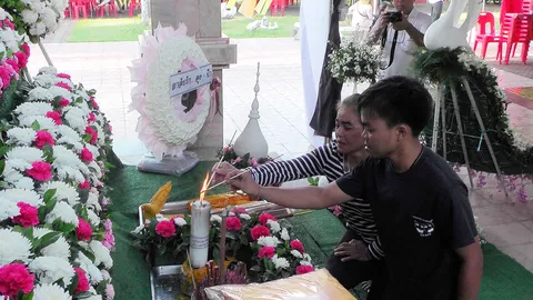 แม่เหยื่อฆ่าไขควงแทงกะโหลก วอน ตร.เร่งคดี หวั่นไม่ได้ความเป็นธรรม