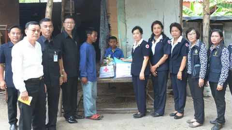 แห่เข้าช่วย! เด็ก9ขวบ ป.3 สู้ชีวิต พักอยู่คนเดียว หลังพ่อ-แม่แยกทาง 