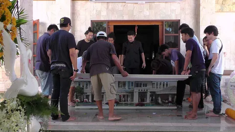 เก็บศพ ‘ปอนด์’ที่บ้าน 100วัน แม่ใจจะขาด ปฏิเสธไม่มีใครเสนอเงิน 10 ล้าน