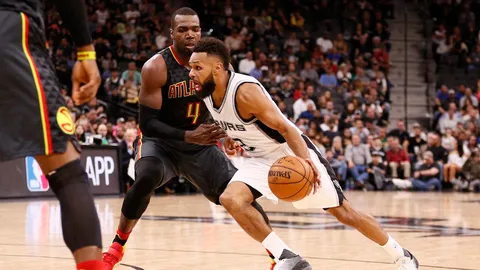 ‘ซานอันโตนิโอ’ เฝ้ารังงาบ ‘แอตแลนตา’ 107-99 ศึกยัดห่วงเอ็นบีเอ