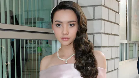 'มุก' รุ่งเร็ว! ถูกจับตา 7สีดันแทน 'พิม'