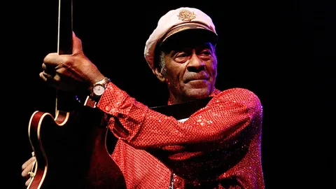 ปิดฉาก 'ชัค เบอร์รี' ตำนานกีตาร์ร็อกแอนด์โรลล์วัย90ปี