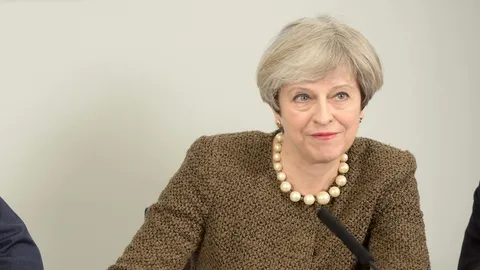 ดีเดย์ 29 มี.ค.! UK เตรียมใช้มาตรา 50 ถอนตัวจาก EU