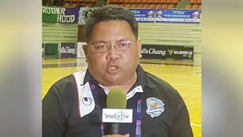 กุนซือผึ้งพิฆาต ติงลูกทีมฟอร์มแย่ โดนบางกอกถล่มยับ